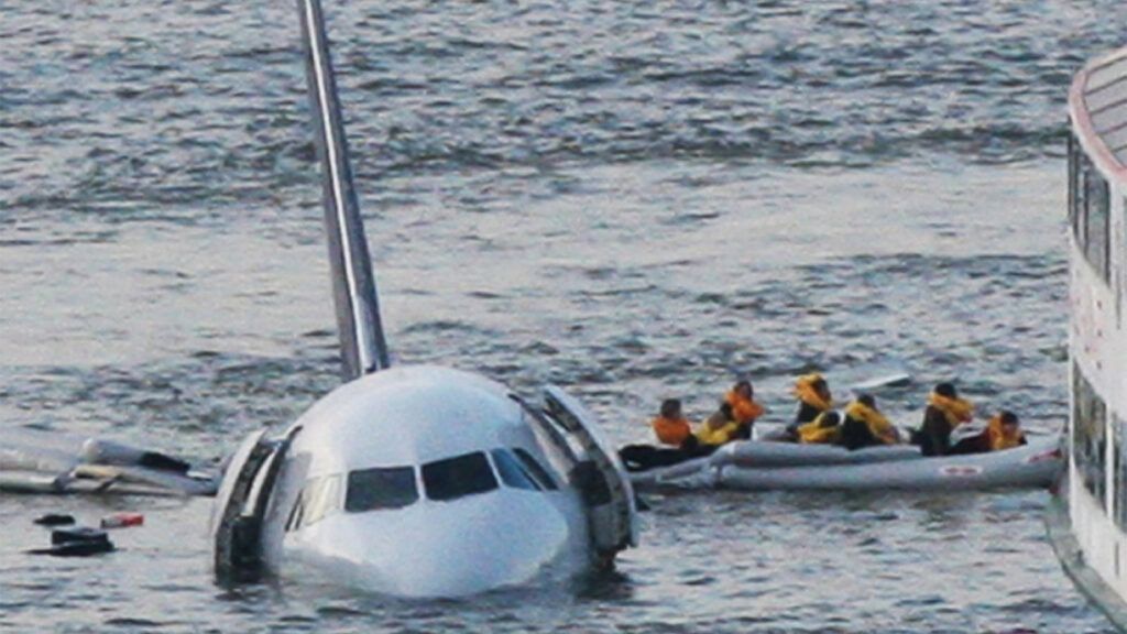 Passengers are rescued from US Airways Flight 1549 as it floats in the Hudson off Manhattan